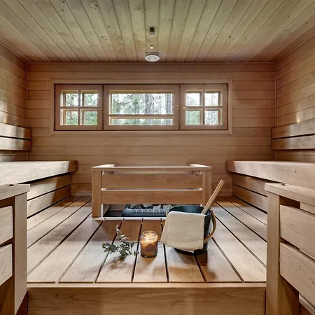 Отель Lapland Fellas - 3*