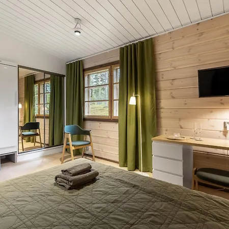 Lapland Fellas - 3* Äkäslompolo