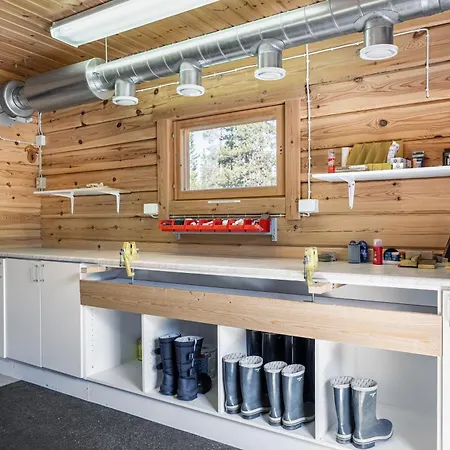 Lapland Fellas - Äkäslompolo