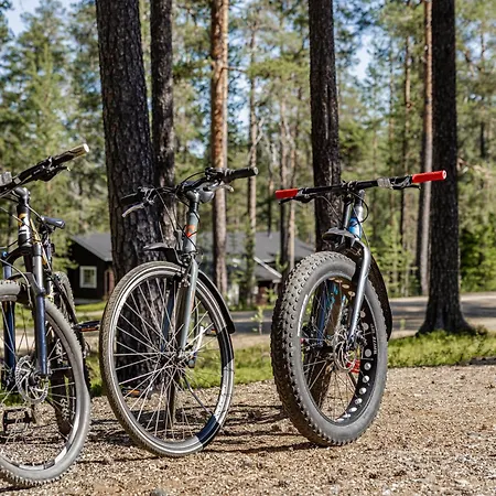 Lapland Fellas - Äkäslompolo