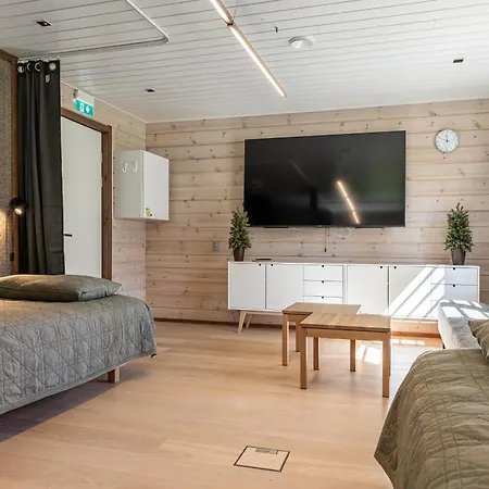 Lapland Fellas - Otel 3*