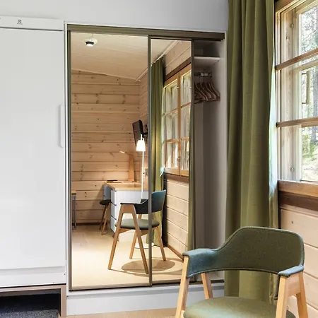 מלון Lapland Fellas - Äkäslompolo