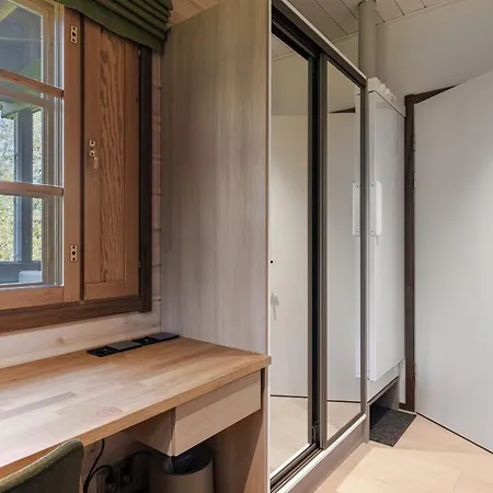 Lapland Fellas - מלון 3*