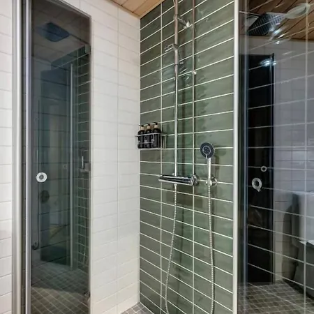 Lapland Fellas - Hotel 3*