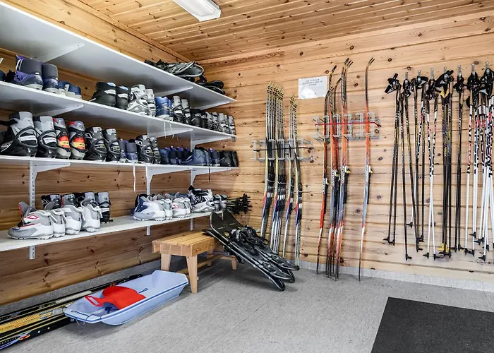 Lapland Fellas - Hotelli Äkäslompolo